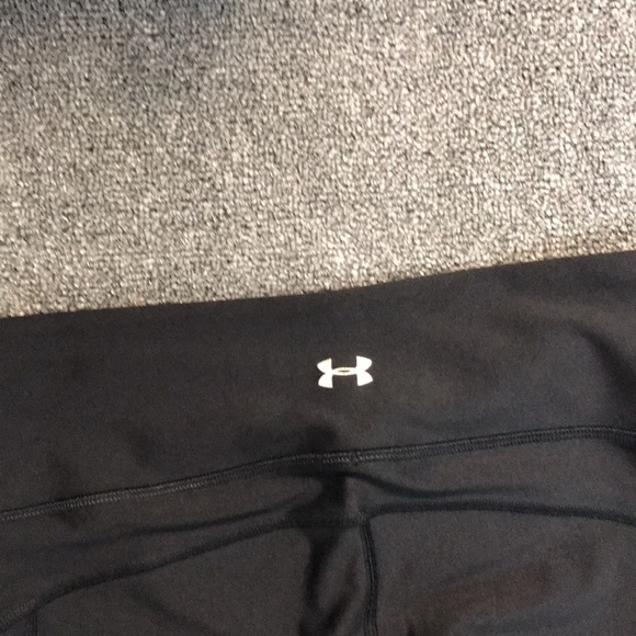Under Armour- leggings (a) - Picture 4 of 5